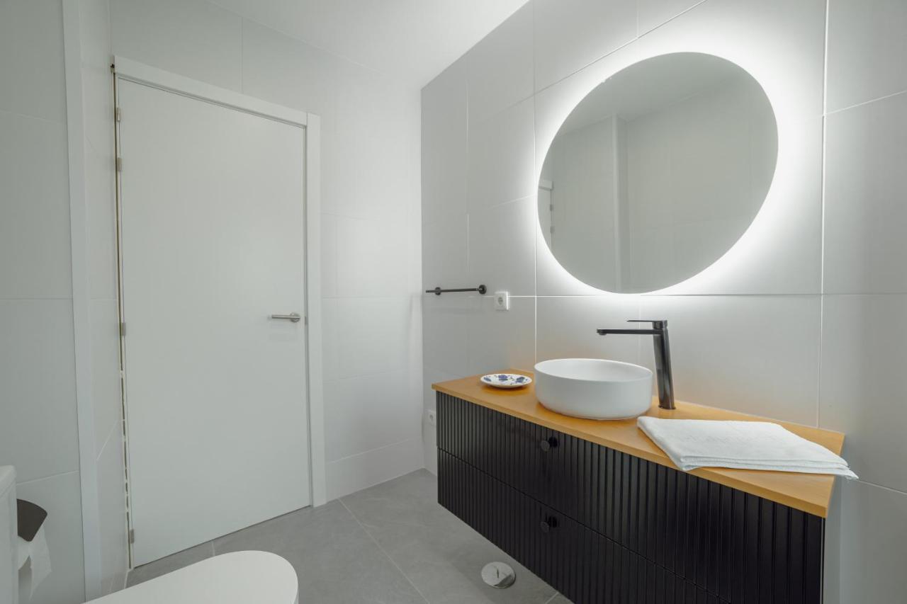 Crystal Palace Garden Stylish Apartment By Vacationy Порто Екстериор снимка
